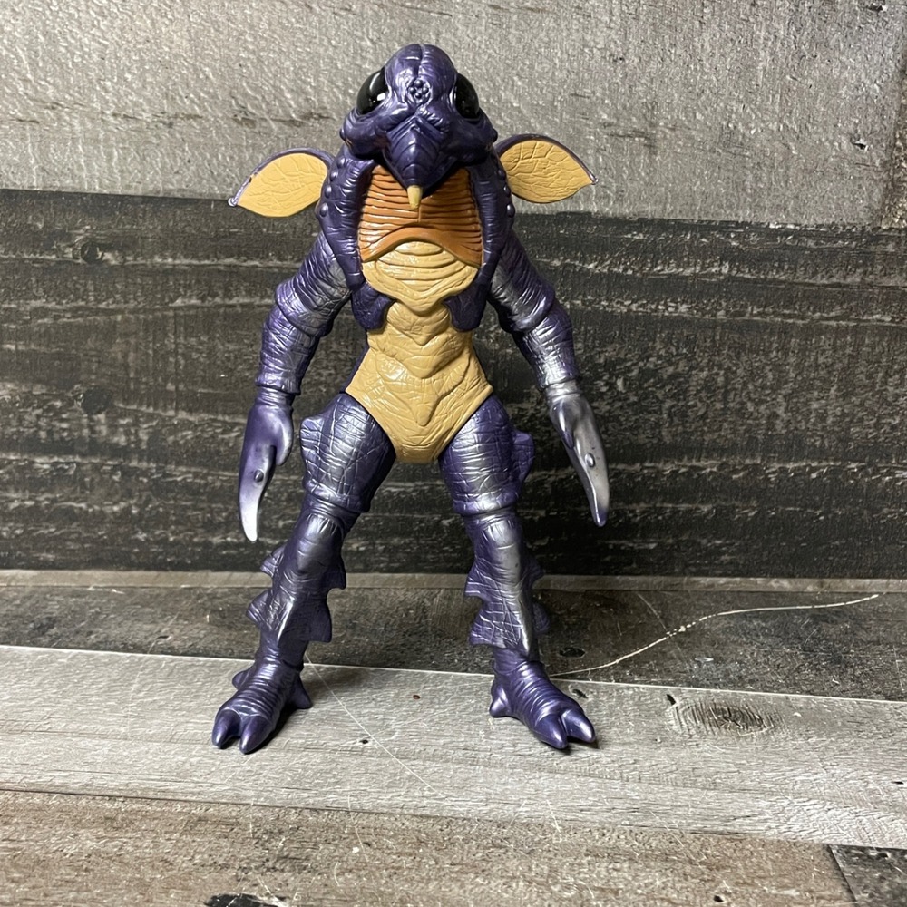 Mighty Morphin Power Rangers 8" Evil Space Aliens DX "Guitardo
